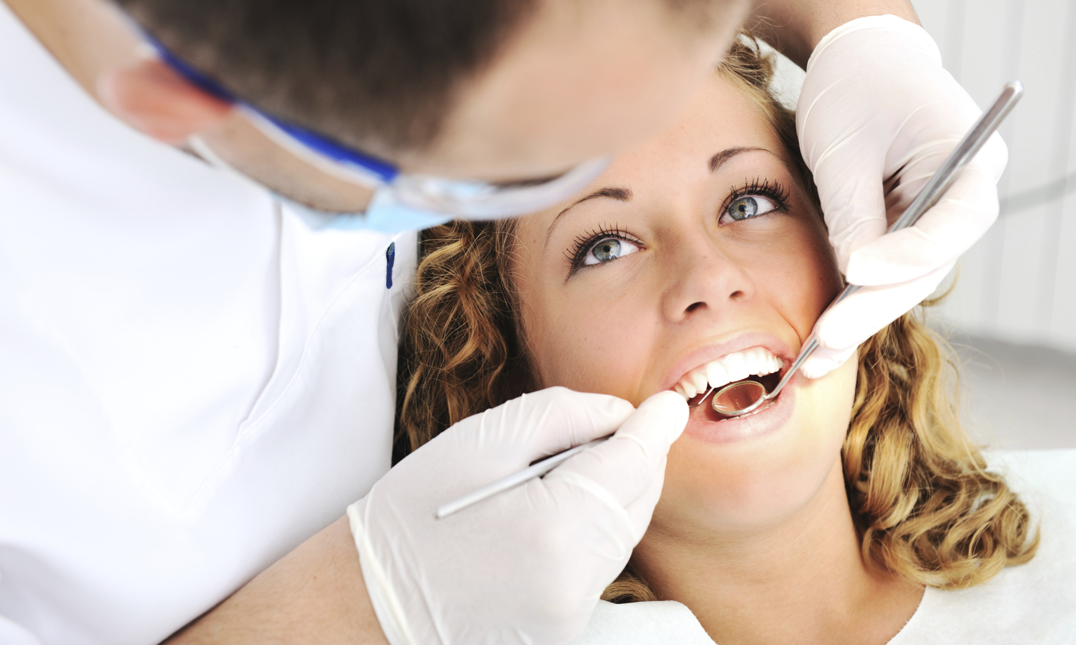 woman-dentist-teeth-health-checkup-spry